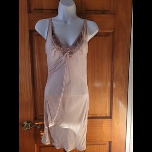 Patrizia Pepe Elegant Cream Lace Trim Top